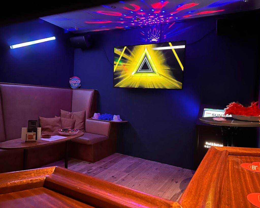 karaoke room disco private karaoke pooldartcentre